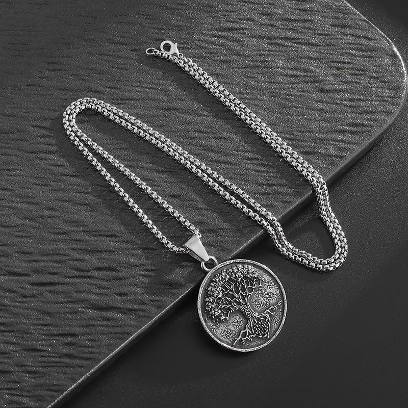 Pendant Nordic Viking Tree of Life New Retro Round Pendant Jewelry Necklace
