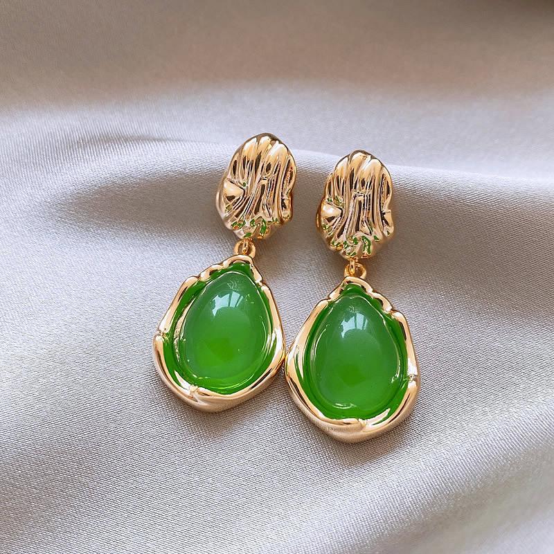 Retro Irregular Waterdrop Earrings Vintage Green Stone Resin Drop Earring for Women Girls Fashion Jewelry Gift Party Accessories