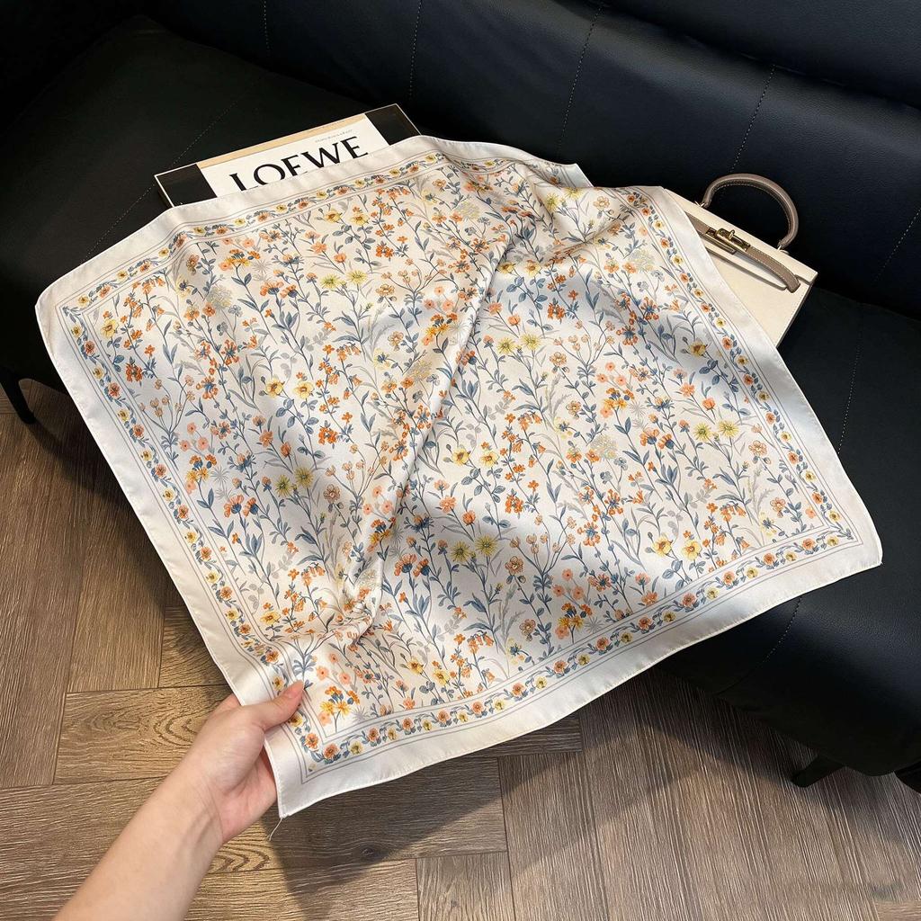 New silk satin 71 * 71 square scarf versatile foreign style simulation silk scarf middle-aged and elderly decorative scarf neck protection silk scarf