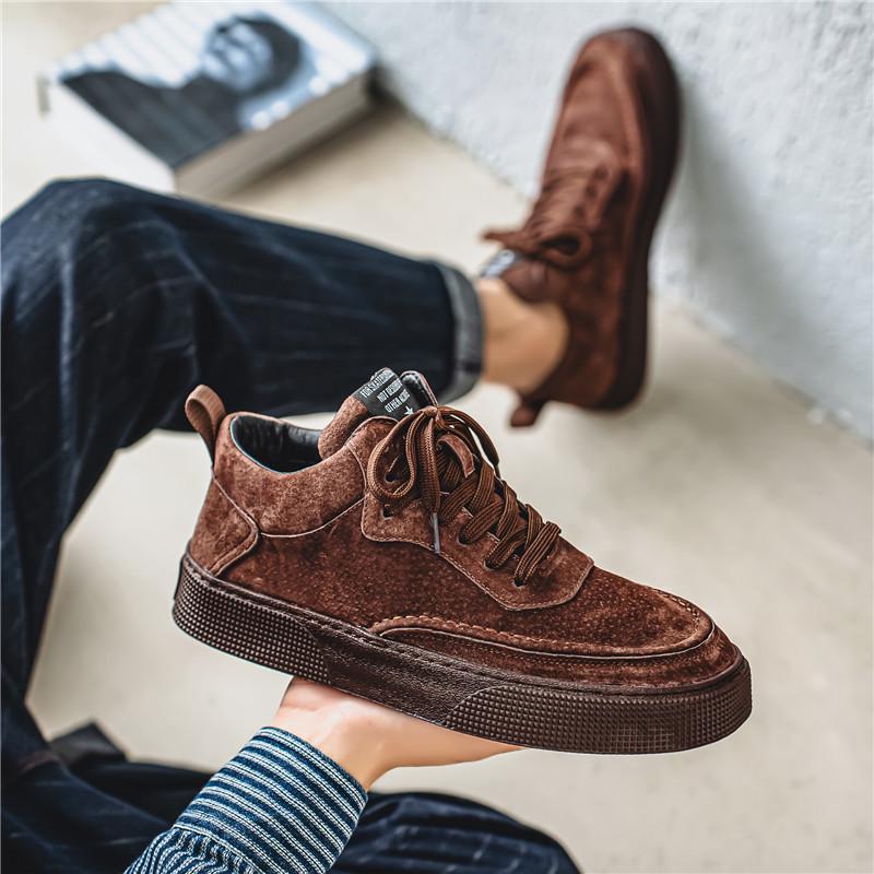 Men's Four Seasons Trend Low-Top Thick-Soled Sneakers - Casual, Height-Increasing, Flat Sports Shoes for Autumn and Winter.