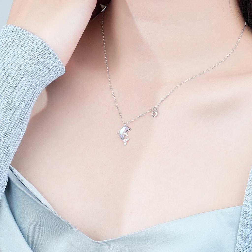 Dolphin Love Necklace S925 Sterling Silver Cute Fairy Wind Collarbone Chain Micro Moonstone Pendant