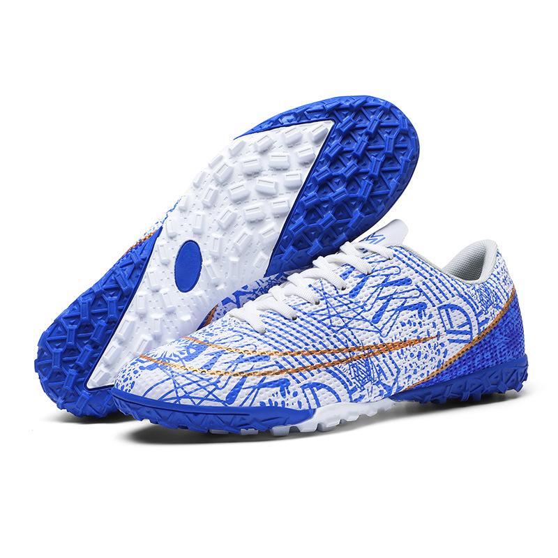 New large size lightweight non-slip football shoes fashionable versatile youth sports shoes Jinjiang shoes
