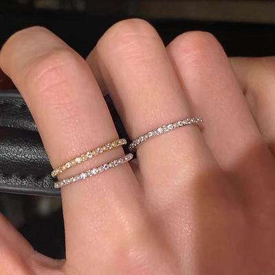 Bague Cercle Exquise en Perles et Diamants - Accessoire de Mode Élégant, Luxueux et Unique pour Femmes
