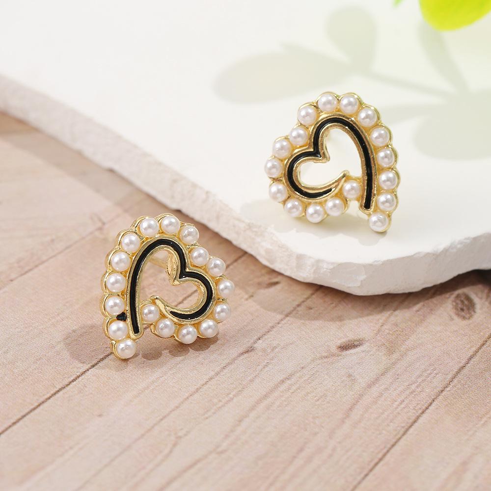 Unique Design Twisted Wire Pearl Heart Earrings - S925 Silver Needle Luxury for Women