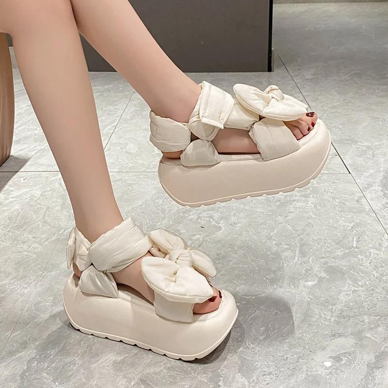 Fashion 2025 Summer Women's Kawaii Muffin Shoes Fashion Ladies 7CM Thick Soled Casual Sandals Casual Beach Shoes Female Jelly Shoes
