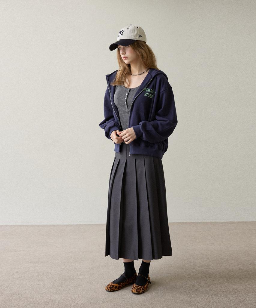 Opeundoeoseutyudio Medium Long Pleated Skirt Deep Gray