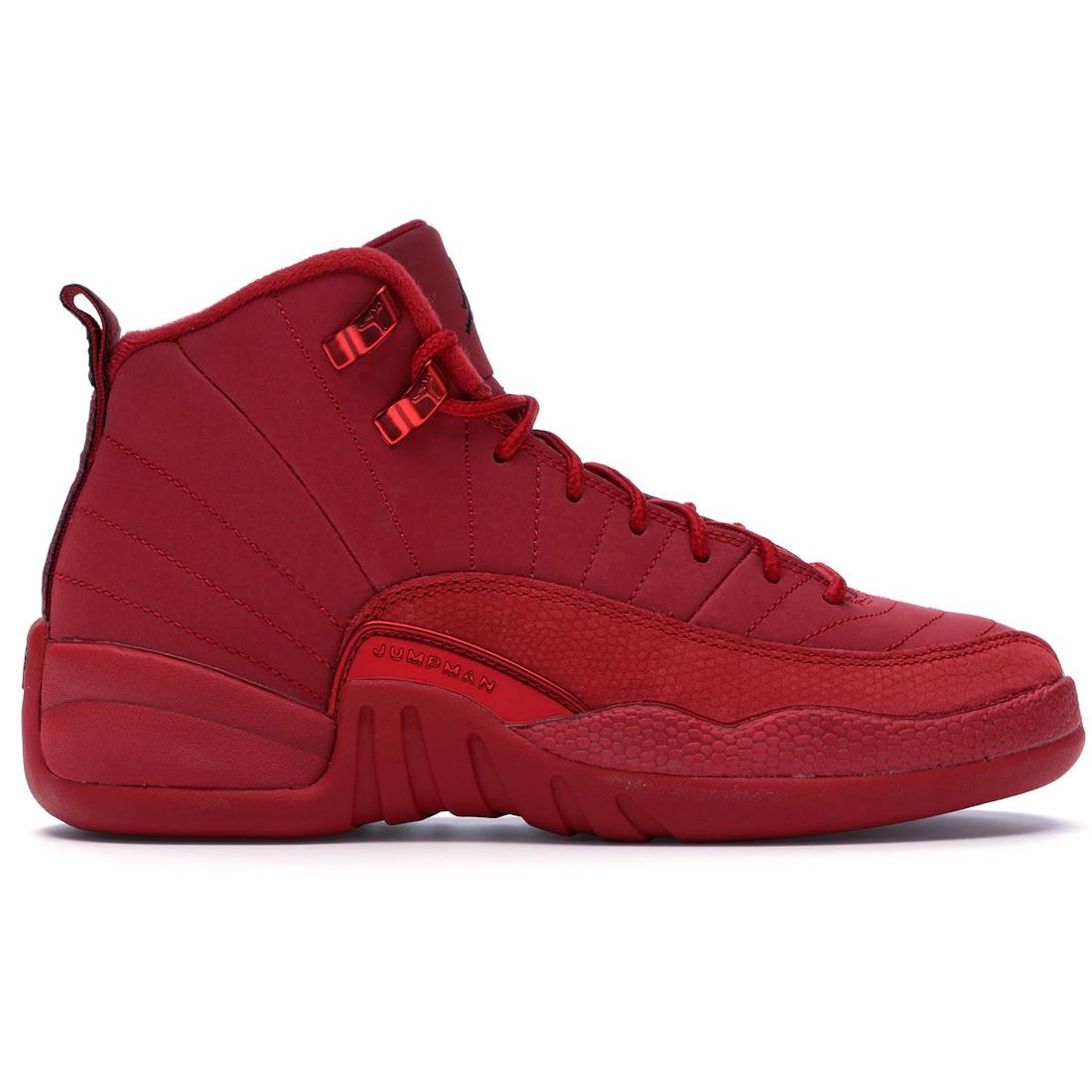 

Sneaker Jordan 12 Retro Gym Red (2018) (GS)(153265-601) 36