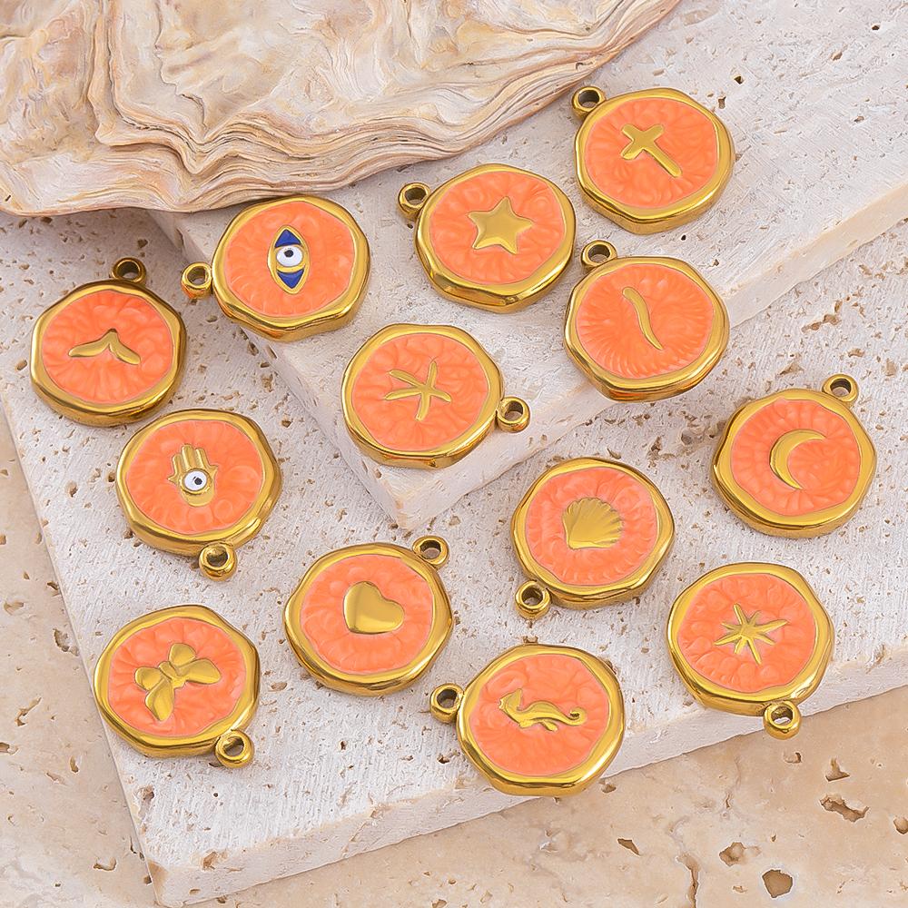 5 Pcs/Lot French Retro Style Enameled Round Stainless Steel Multi Pattern Pendant For DIY Necklace Jewelry Accessories Wholesale