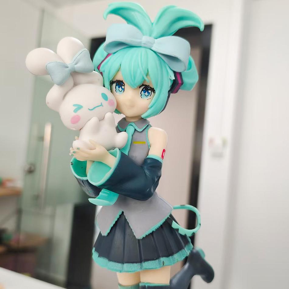 19-21cm Sexy Girl Hatsune Miku Anime Figure Fashion Subclture Miku Action Figure Christmas Gift PVC Collection Model Doll Toys