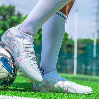 Spor için özel ayakkabılar – Kramponlar