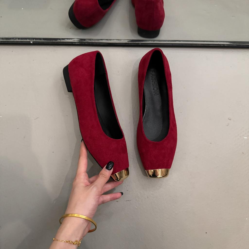 Fashion Women's Metal Toe Spliced Suede Spring and Autumn Fashion Flat Heel Single Shoes