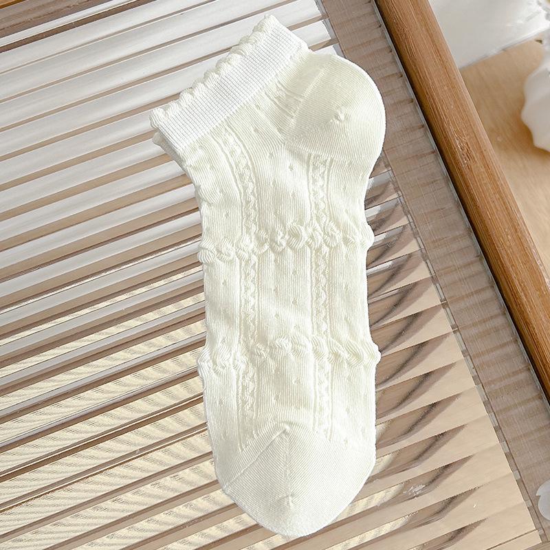 Women's White Mesh Lace Breathable Cotton Ankle Socks