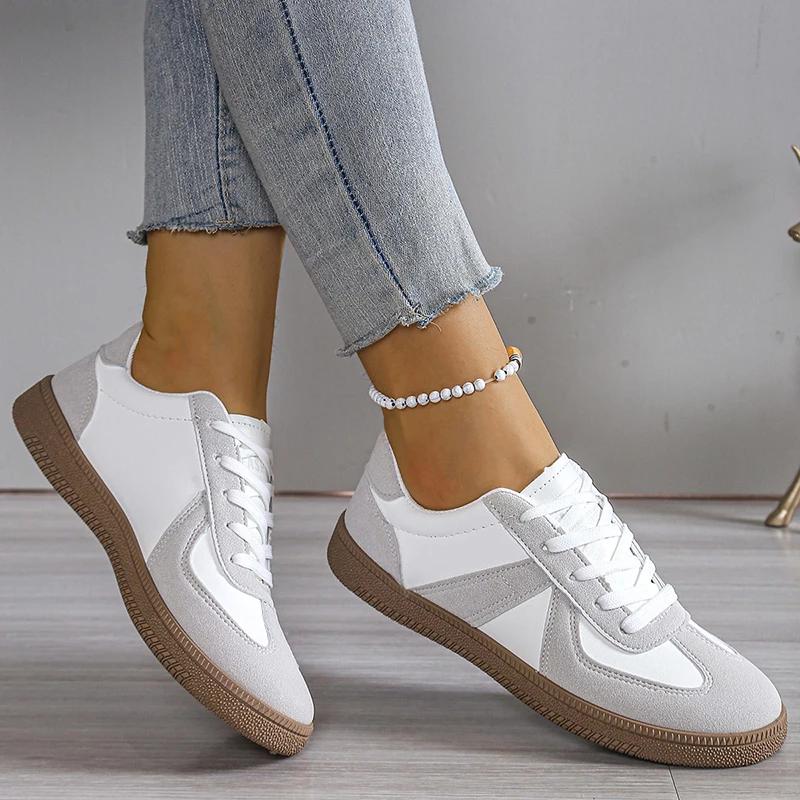 New Patchwork Flat Heel Sneaker Women Spring Autumn Soft Sole Casual Shoes Woman Lace Up Non Slip Tennis Running Shoes