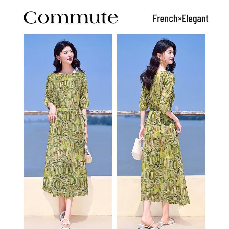 Vestido Midi Elegante com Estampa Floral de Meia-Manga