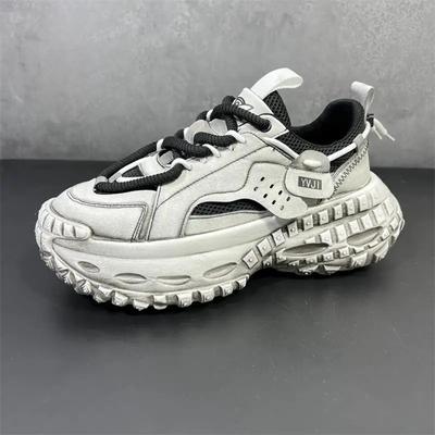 Chunky Sneaker Herren Designer Distressed Tire Bottom Sportschuhe Mode Lässig Leder Mesh Obermaterial Höhe Erhöhte Plateauschuhe