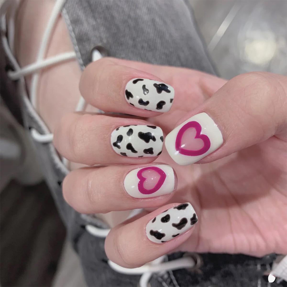 Cow Millennium Soft Girl Waterproof Removable False Nail Stickers
