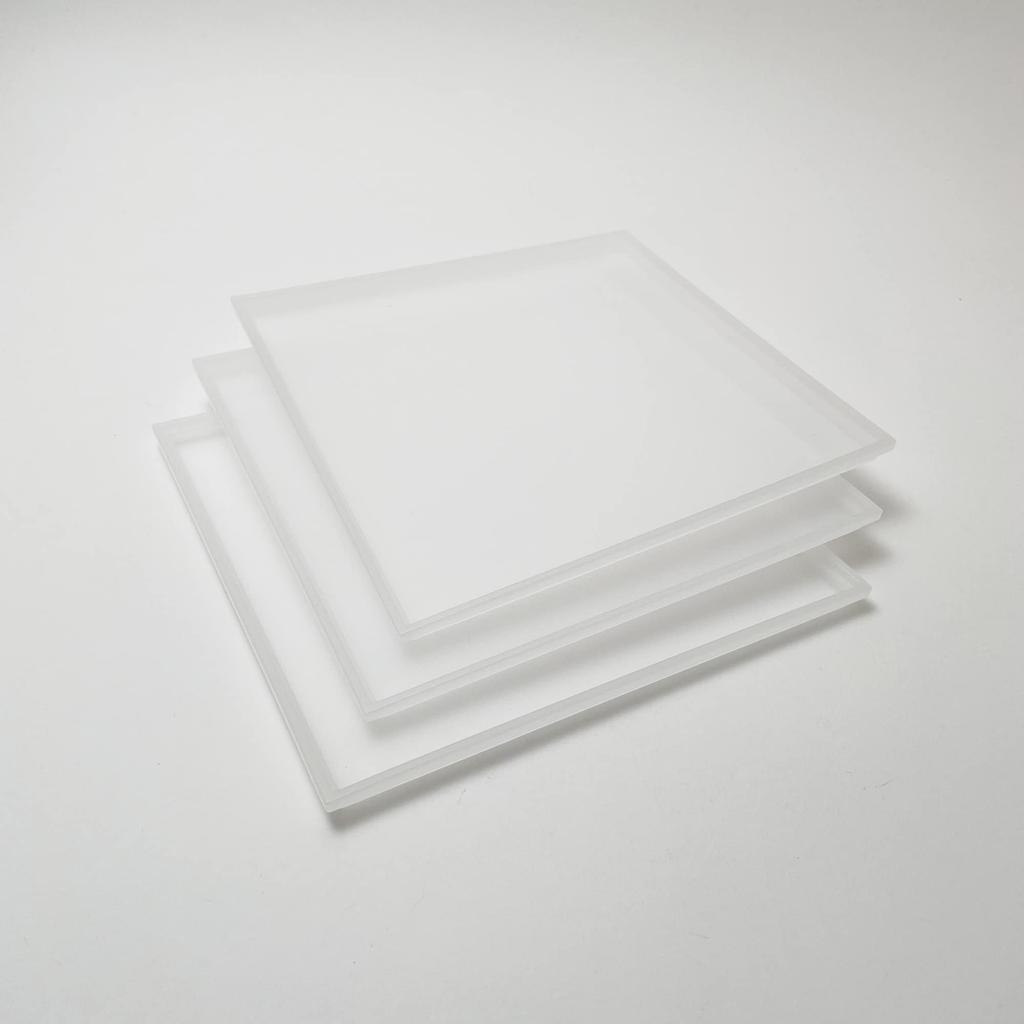 Tradition Acoustic TRIBECA 3-Tiered Jubako Box, Black/Gold Dot Design, 18cm, Made in Japan