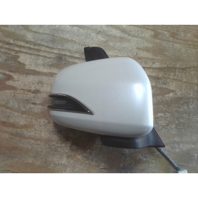 Tanto CBA-L375S right side mirror