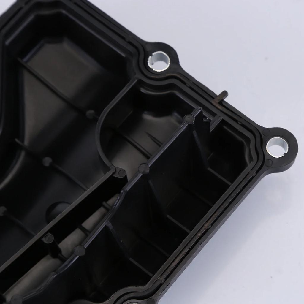 Kunststoff Ölseparator Kurbelgehäuseentlüftung Kompatibel für FORD C-Max S-Max Focus Mondeo 1.8 2.0