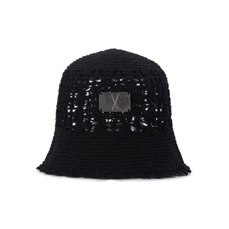 VARZAR VA Plate Crochet Bucket Hat Black