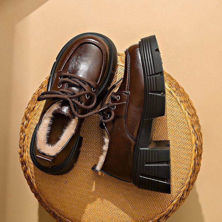 Dámské mokasíny v britském stylu z černé kůže - Zimní, sametově podšité, hřejivé, silná podrážka