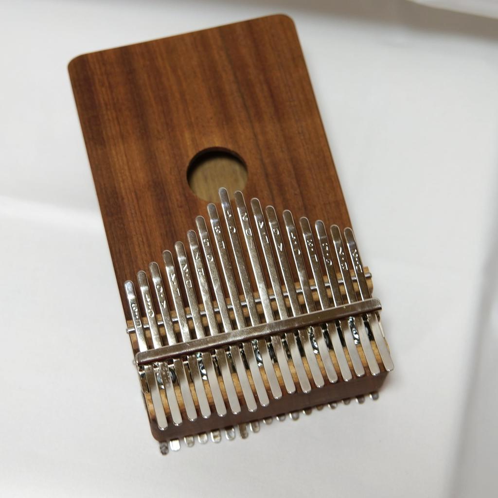 34-key Chromatic Kalimba, Double-sided (C Major On the Front and B Major On the Back), Solid Wood, 13cm X 18.5cm