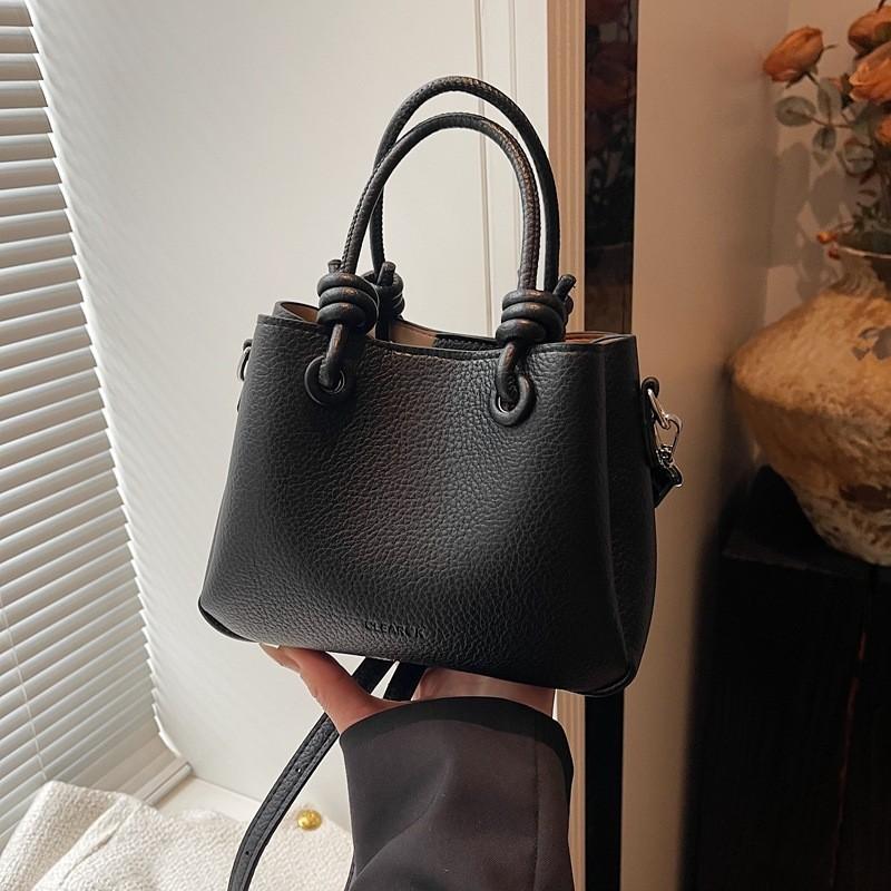 Ielgy Portable All-Match Casual Bucket Bag Korean Version Fashion High-End Sense One-Shoulder Commuter Cross-Body Bag