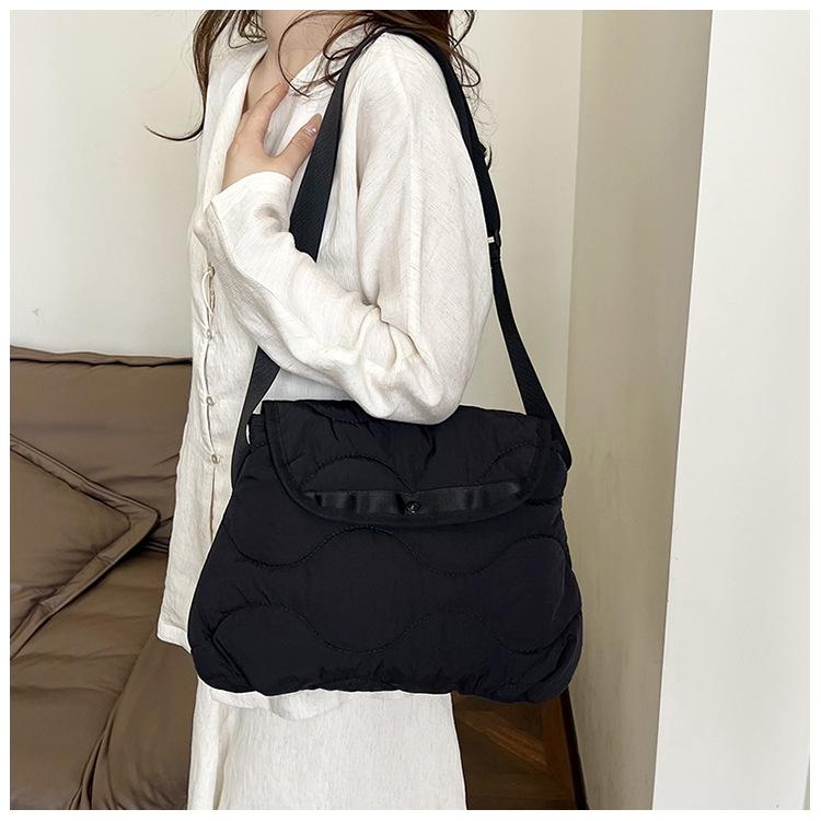 Koreansk ny diamantnylonväska, moderiktig och med stor kapacitet