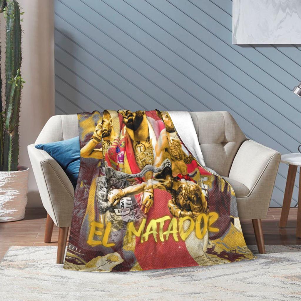 Ilia Topuria Wrestling Wrestler Blanket Multiple Sizes Warm Cozy Fluffy Throw Blankets for Couch Sofa and Bed