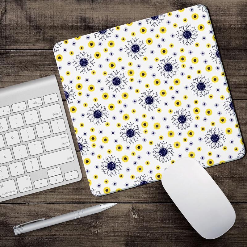 Fumaide Small Floral Mouse Pad