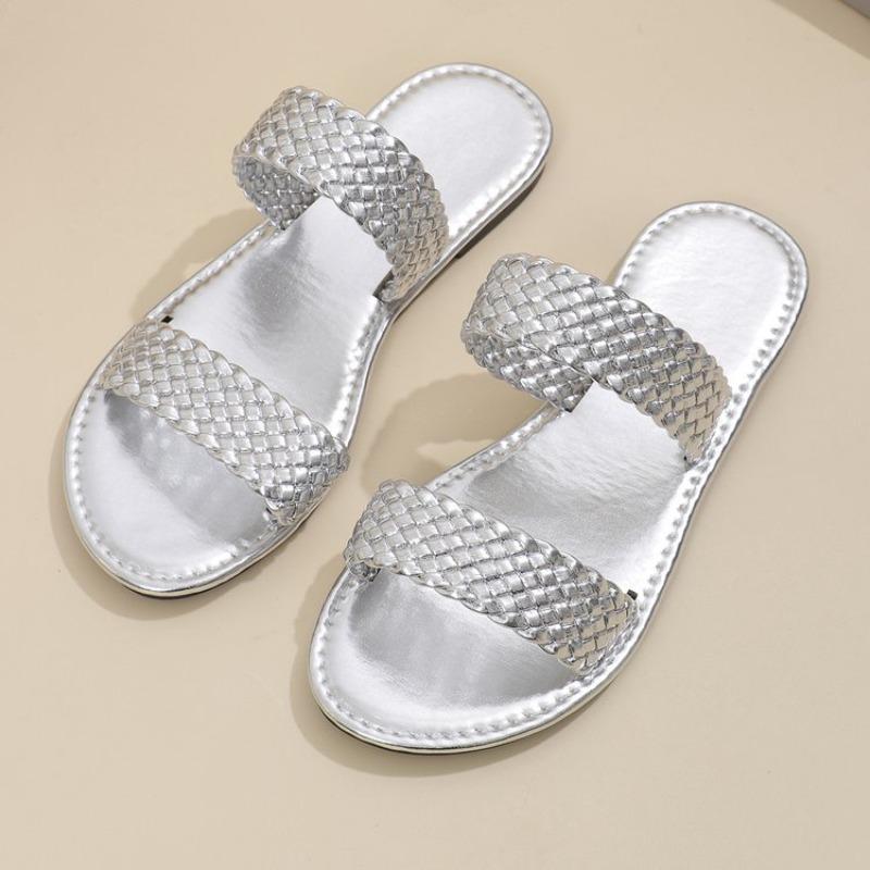 2026 New Women Flat Slippers Summer Slip-on Sandals Lightweight Beach Shoes Leopard Pattern Fashion Slippers Home Slides Women