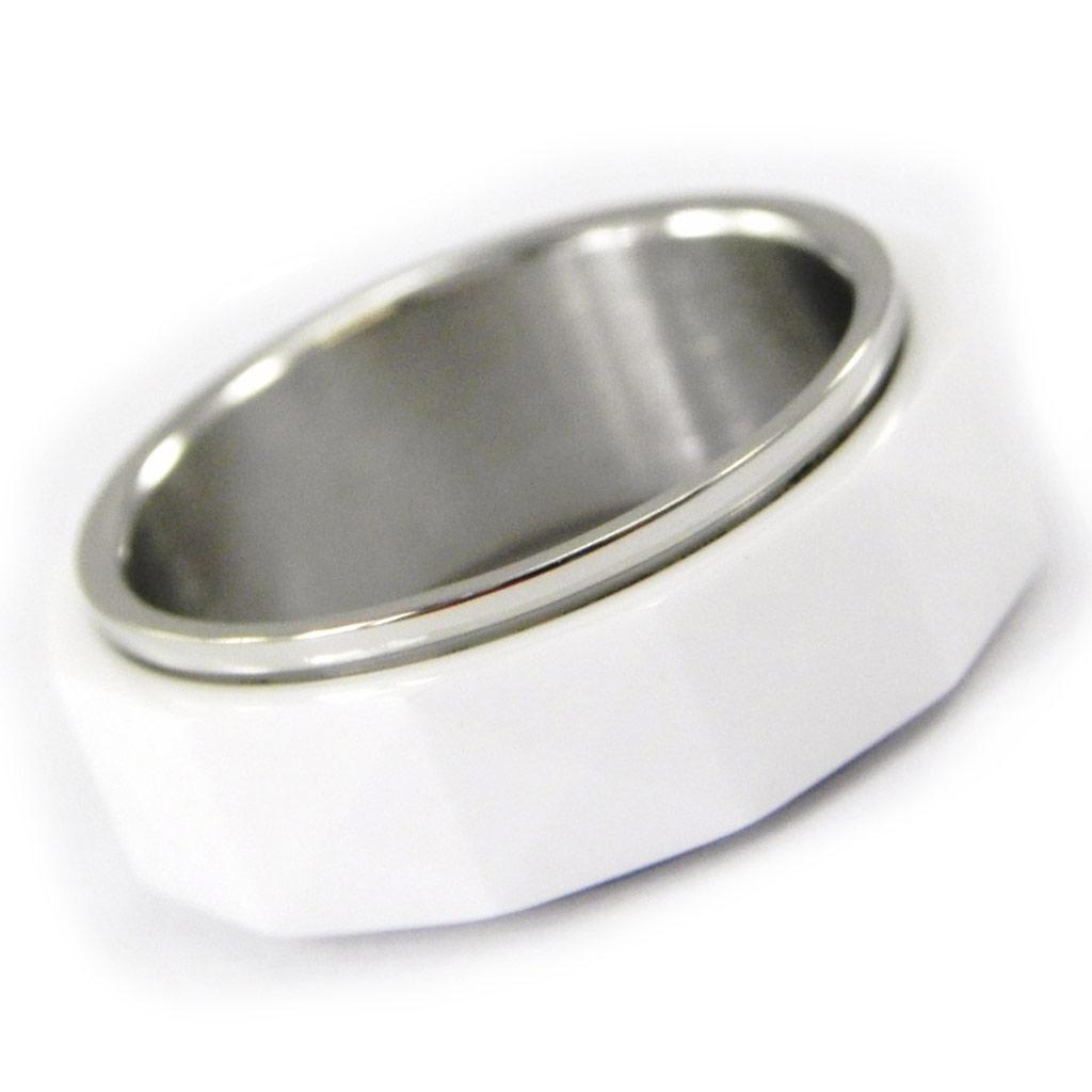 Designer Ring 'Mineralia' White Ceramic