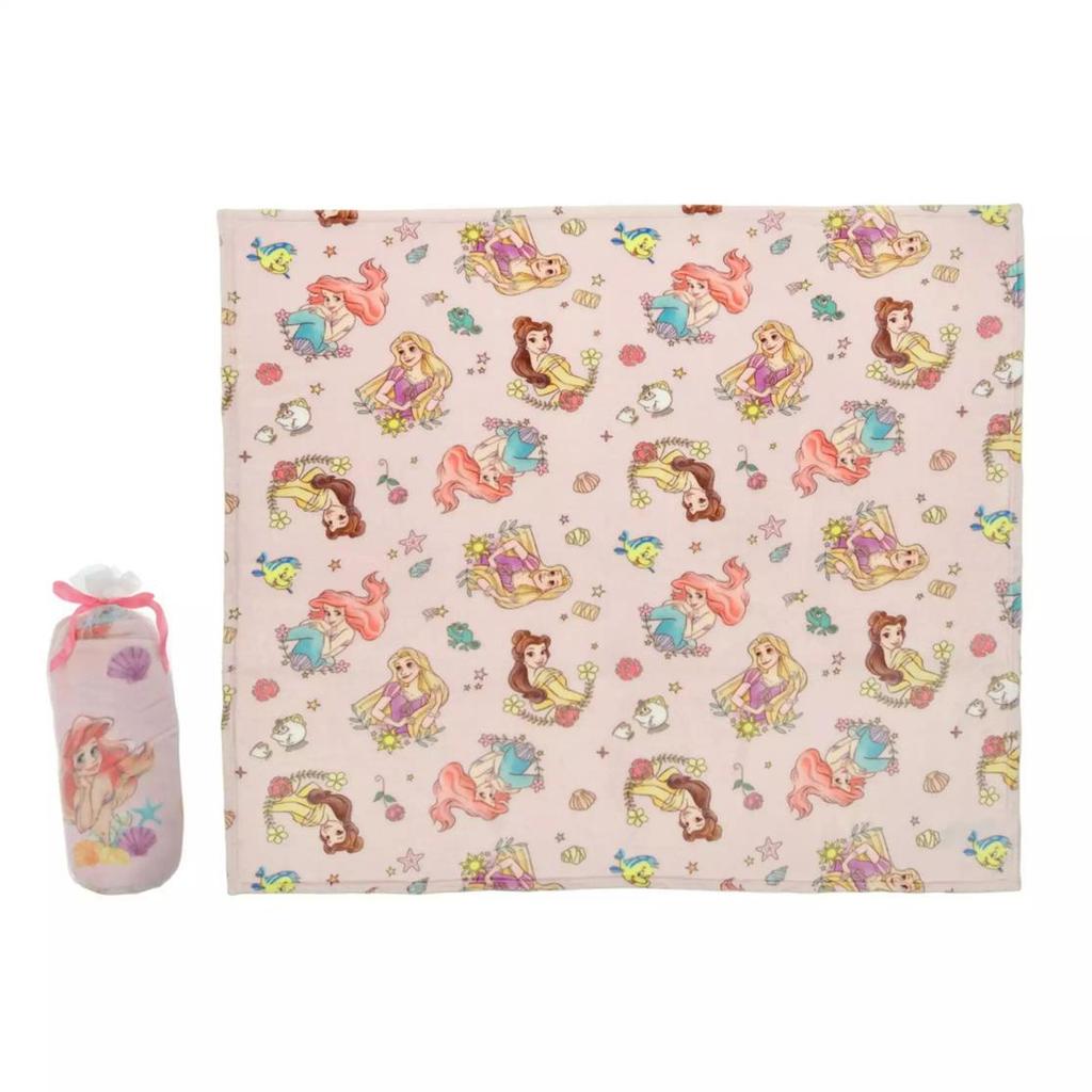 Disney Disney Princesses Kids' Blanket ( ENJOY WINTER ) Japan NEW Disney Store
