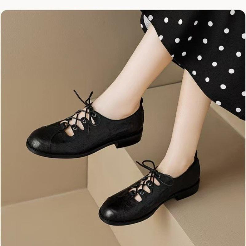 Damskie buty na niskim obcasie 2026 Nowe Okrągły nosek Głębokie wycięcie Sznurowane Pojedyncze buty Wszechstronne Mokasyny