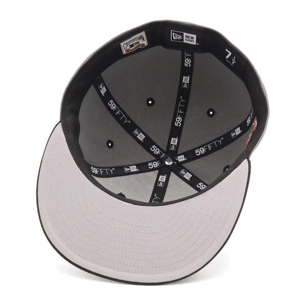 NEW ERA 59FIFTY San Diego Padres Side Patch Two Tone Cap Storm Grey Black MLB ONSPOTZ Exclusive Flat Visor Fitted Baseball Hat Unisex 7 3/4