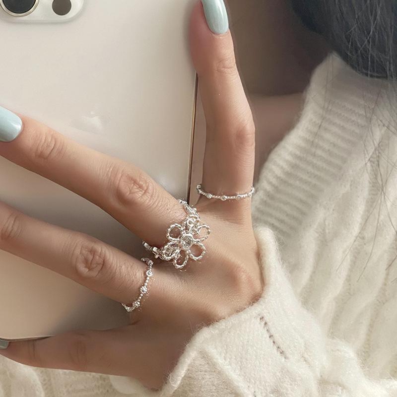 Sweet Cool Wind Empty Flower Opening Ring Female Niche Design Sense Simple Personality Fashion Versatile Ring Ring