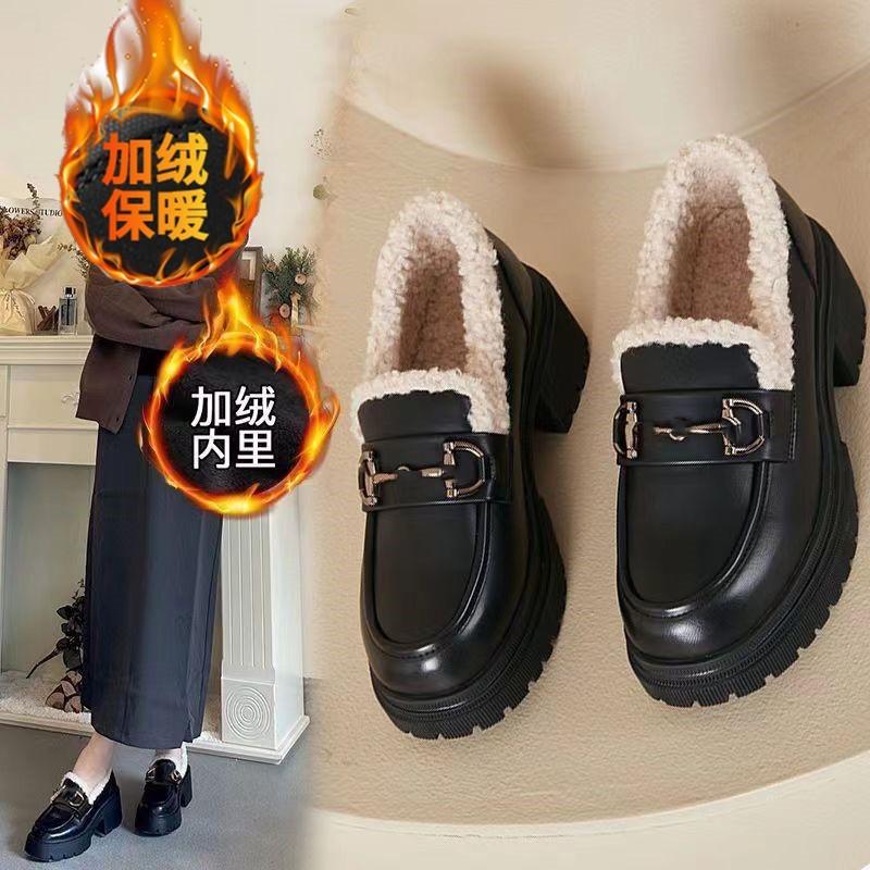 British Style Platform Velvet Loafers Women's 2025 New Autumn and Winter Small Leather Shoes Fluffy Warm One-pedal Cotton Shoes