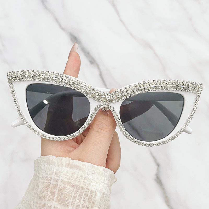 Fashion Cat Eye Punk Sunglasses for Women Men Fashion Stylish Eye Protection Hip Hop Goggles Unisex Luxury Diamond Outdoor Sun Glasses