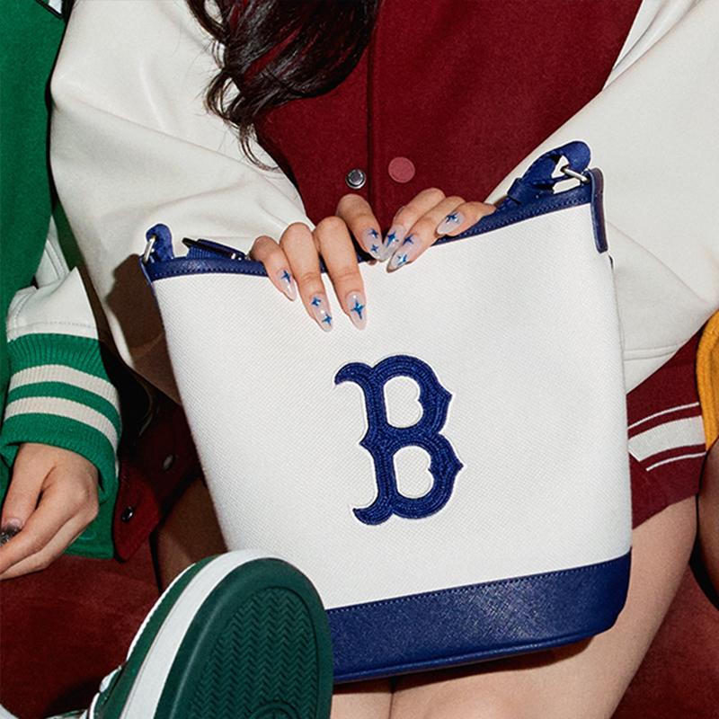 MLB Boston Red Sox Large Logo Polyester Tote Bag Shopping Bucket Crossbody Shoulder Bag Unisex Bags Navy-Blue White 3ABMS072N-43CRS