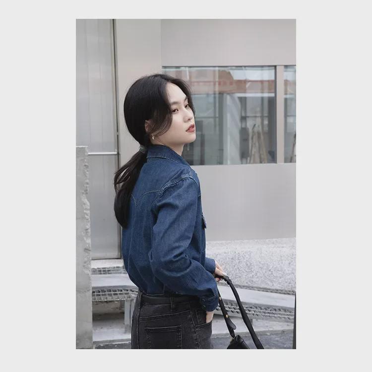 Women's Dark Blue Retro Denim Shirt Jacket – Small Size, Straight Shoulder, Perfect for Layering In Spring, Autumn, and Winter.