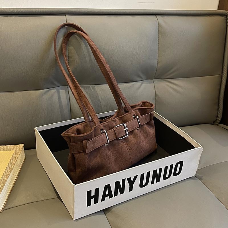 Autumn and winter new armpit bag, high-end retro suede bag, niche design shoulder bag