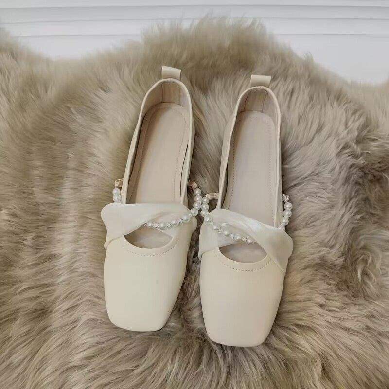 Single Shoes Women's Flat Bottom Versatile Pearl Sweet Shallow Mouth Spring New Lace Ballet Beanie Shoes Lady Style Grandma Shoes