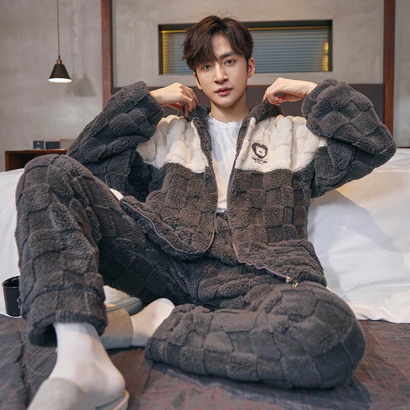 Мужской пижамный комплект из кораллового флиса с капюшоном L