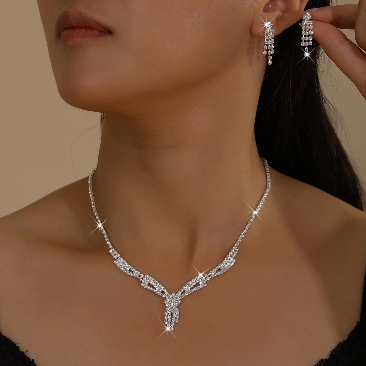 Ladies  Temperament Luxury Rhinestone Necklace Earrings Two-piece Set High-end Bridal Jewelry Set Necklace 2026 45CM