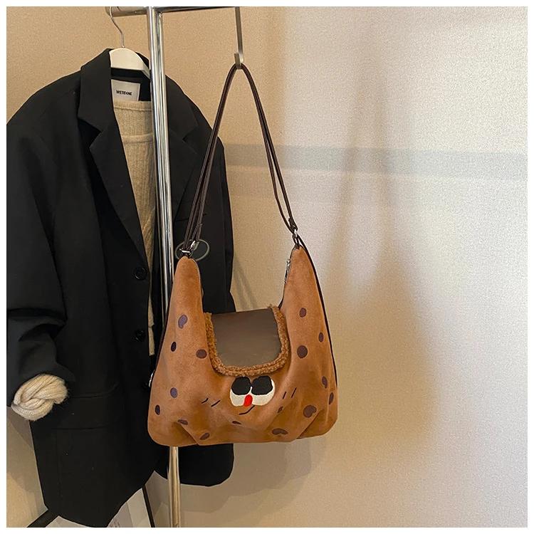Vintage Large Capacity Spotted Bag for Women New Single Shoulder Multifunctional Crossbody Backpack