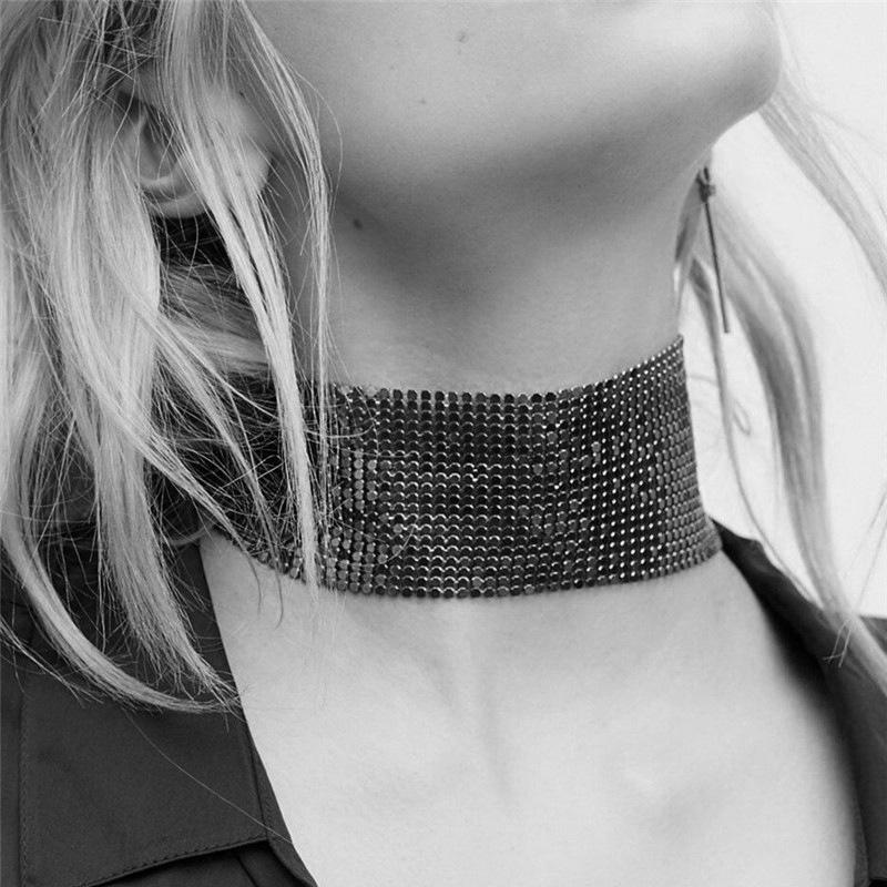 Evropské a americké doplňky Kovové flitrové párty Exagerovaný náhrdelník Šperky Hudební párty Punk Hip-hop Kovový choker