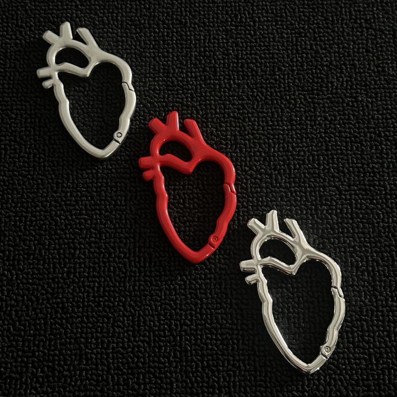 Chaveiro Fivela Coração Amoroso Geométrico Indústria Pesada Pingente de Metal Criativo Acessório de Bolsa Punk Rock Y2K Acessório de Estilo para Cintura Presente