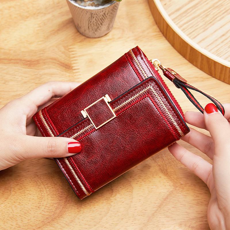 2025 Women's Retro Oil Wax Leather Accordion Wallet - Multi-Card Slot, Zipper, Short Style