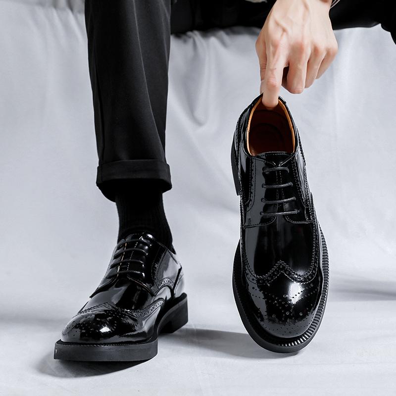 Designer Brand Men's Glossy Leather Shoes Versatile Thick Soled Shoes Minimalist Men's Business Shoes Party Dress Shoes