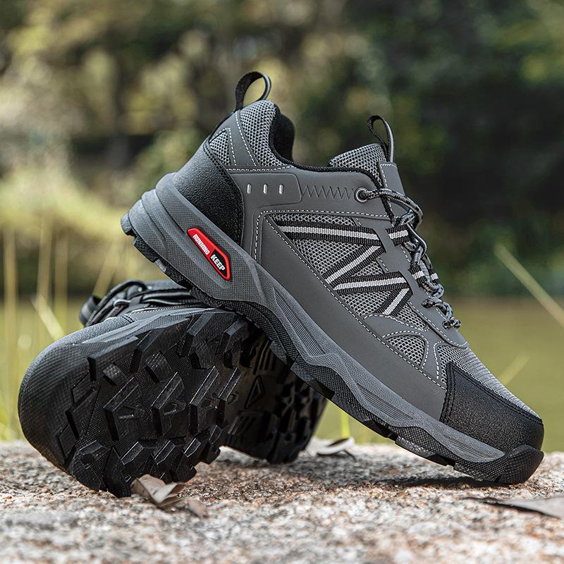 Autumn and winter new sports shoes large size outdoor hiking shoes casual non-slip